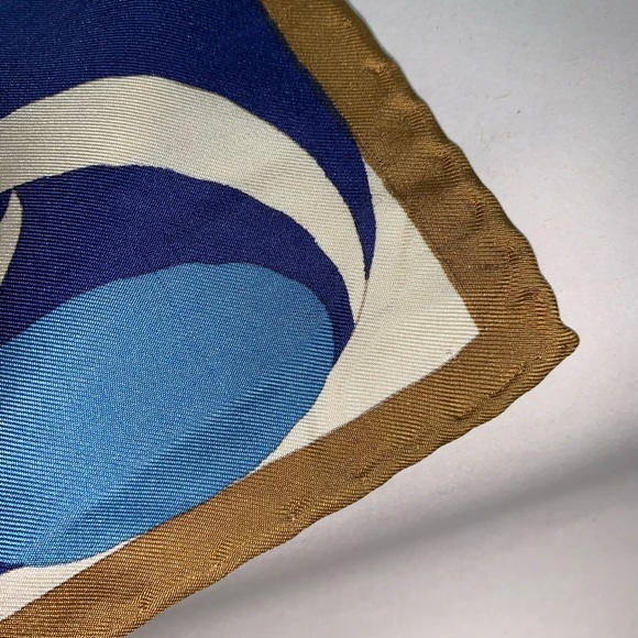 vintage CHRISTIAN DIOR abstract roses SILK SCARF - Picture 9 of 10